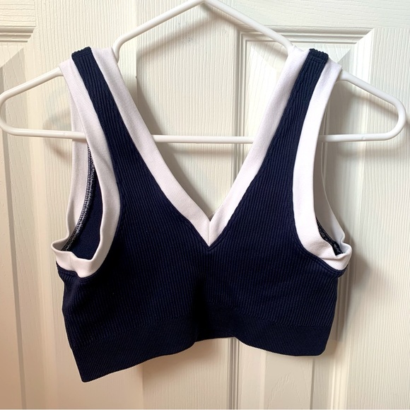 Offline by Aerie Medium Support Stretchy Ribbed Top | Women’s Size S/P - Picture 3 of 6